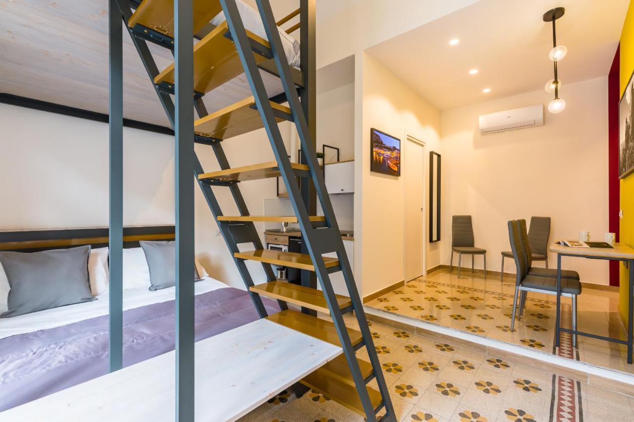 Central Station Apartments & Suites Napoli Exterior foto