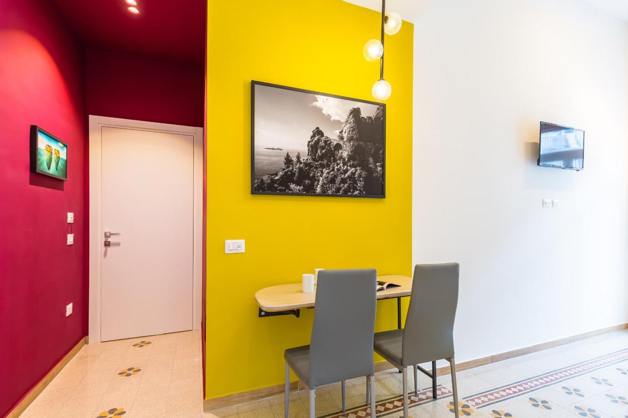 Central Station Apartments & Suites Napoli Exterior foto